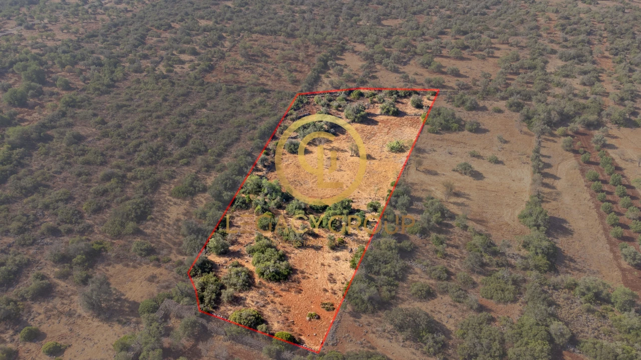 Terreno para Venda em Alte Foto 1