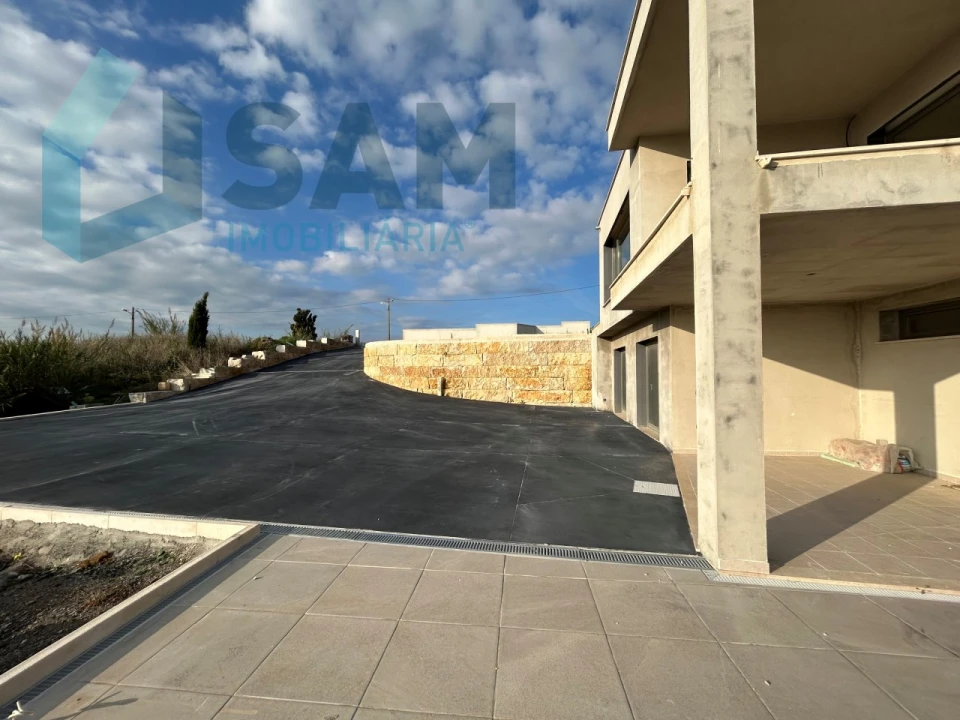 Moradia T3 para Venda em Moita dos Ferreiros Foto 3