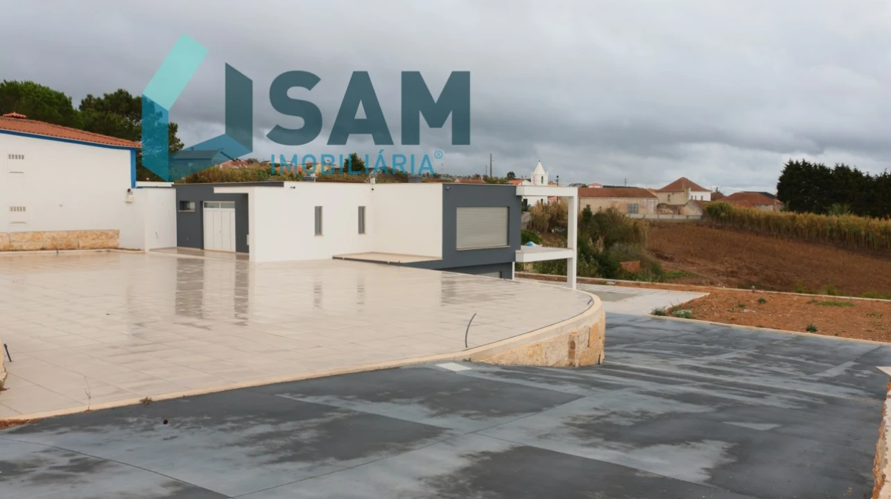 Moradia T3 para Venda em Moita dos Ferreiros Foto 7