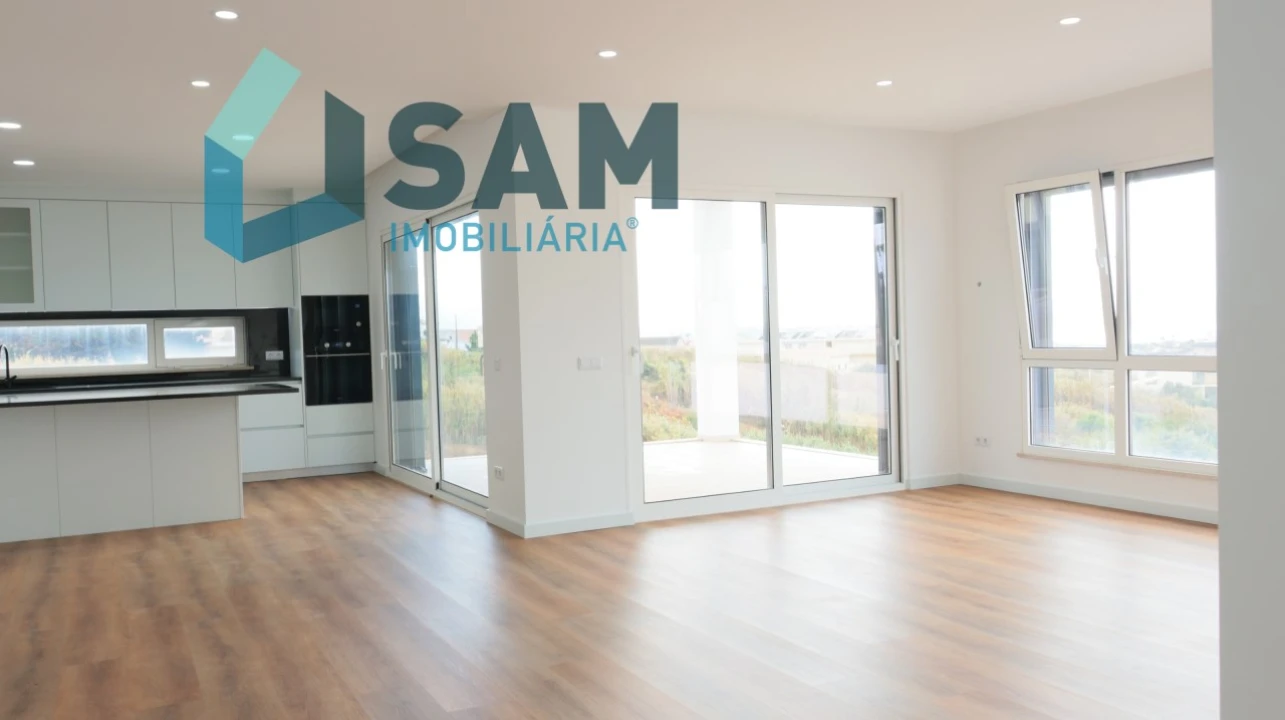 Moradia T3 para Venda em Moita dos Ferreiros Foto 23