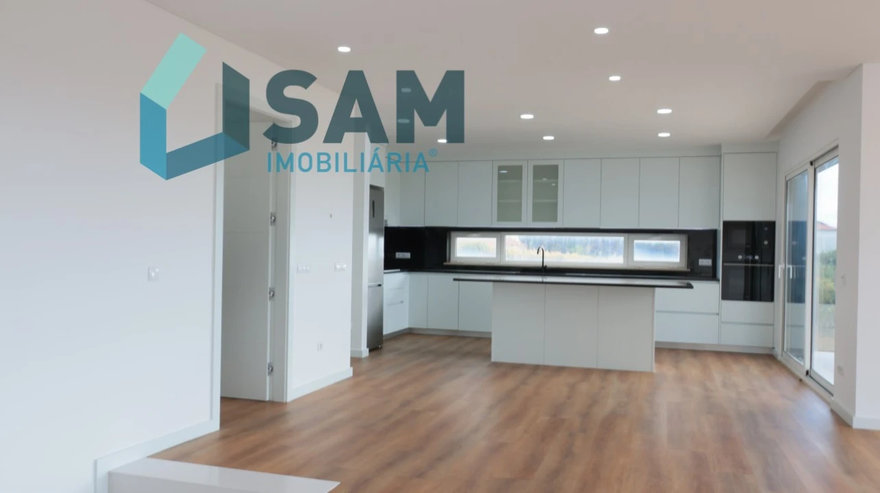 Moradia T3 para Venda em Moita dos Ferreiros Foto 22