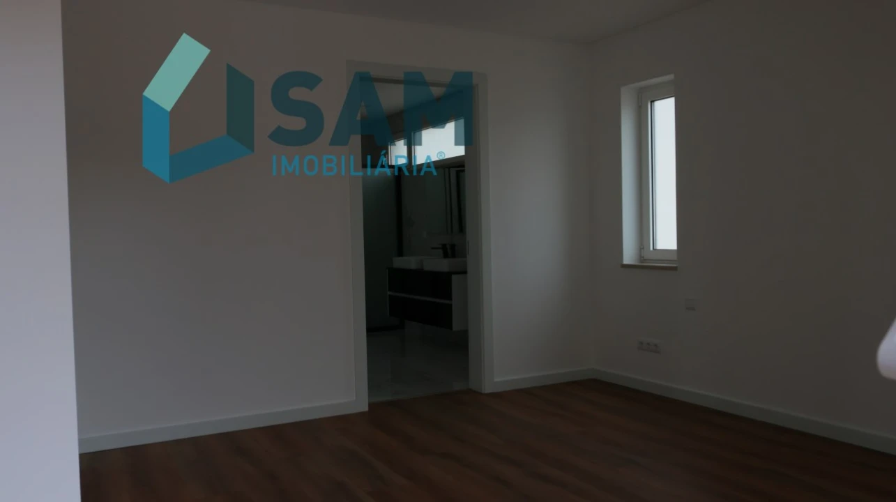 Moradia T3 para Venda em Moita dos Ferreiros Foto 40