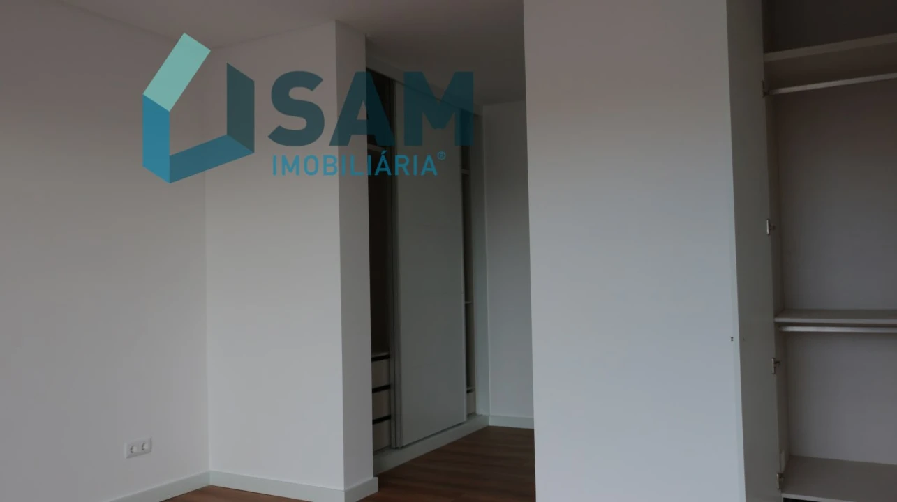 Moradia T3 para Venda em Moita dos Ferreiros Foto 56