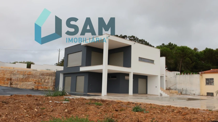 Moradia T3 para Venda em Moita dos Ferreiros Foto 11