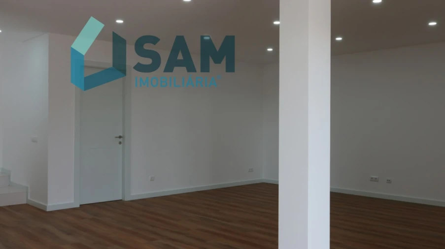 Moradia T3 para Venda em Moita dos Ferreiros Foto 48