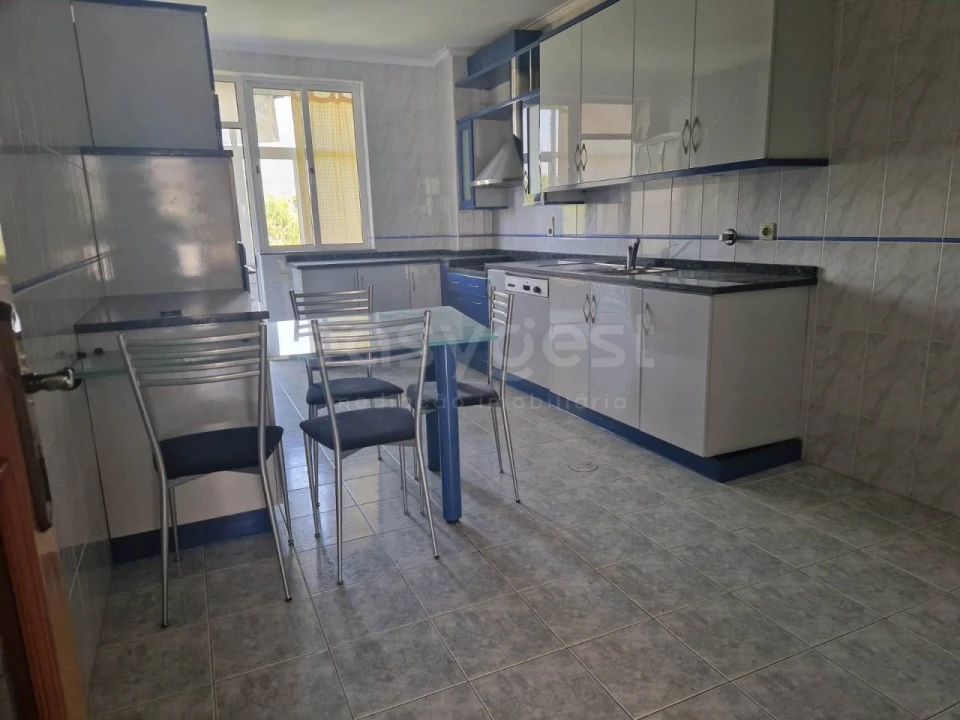 Apartamento T3 para Venda em São Roque Foto 10