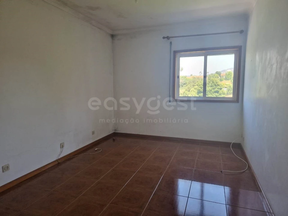Apartamento T3 para Venda em São Roque Foto 13