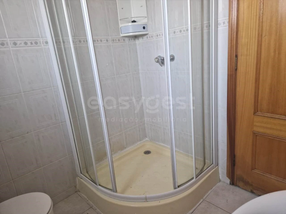 Apartamento T3 para Venda em São Roque Foto 24