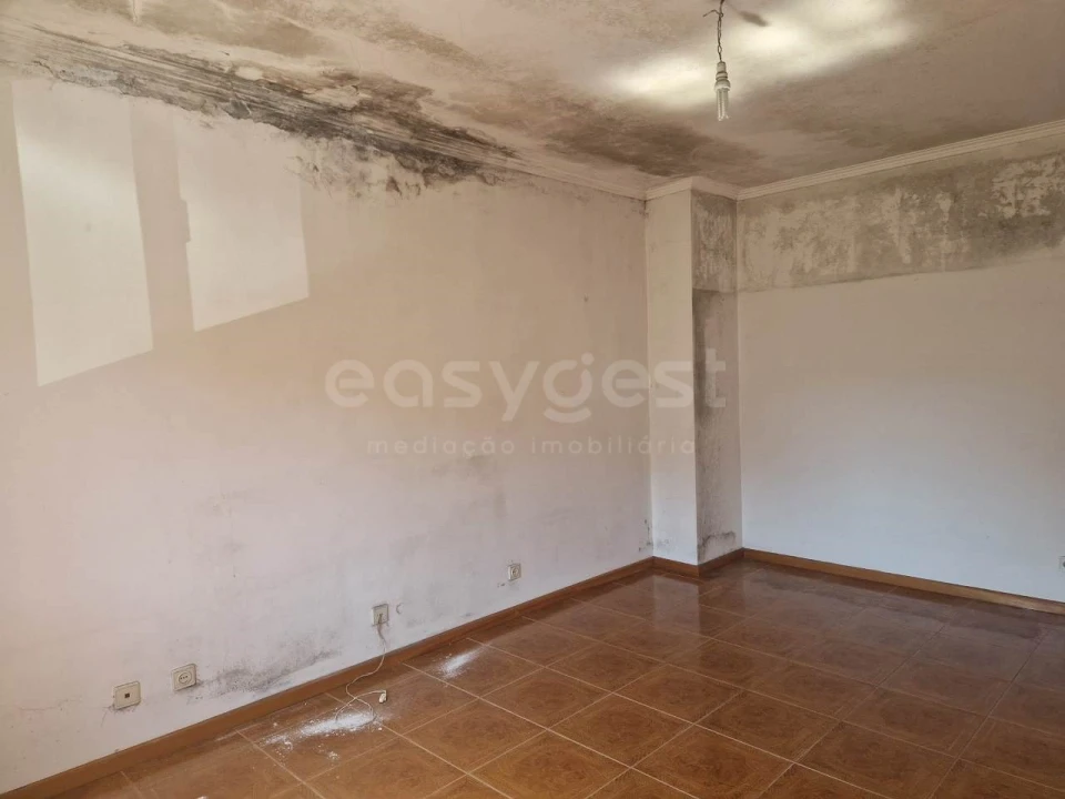 Apartamento T3 para Venda em São Roque Foto 32