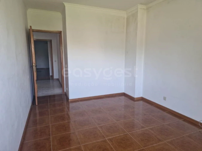 Apartamento T3 para Venda em São Roque Foto 2