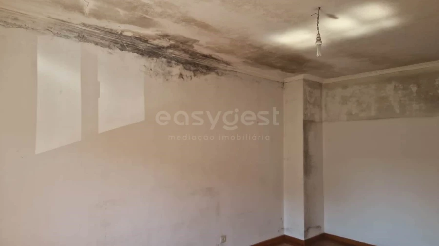 Apartamento T3 para Venda em São Roque Foto 33