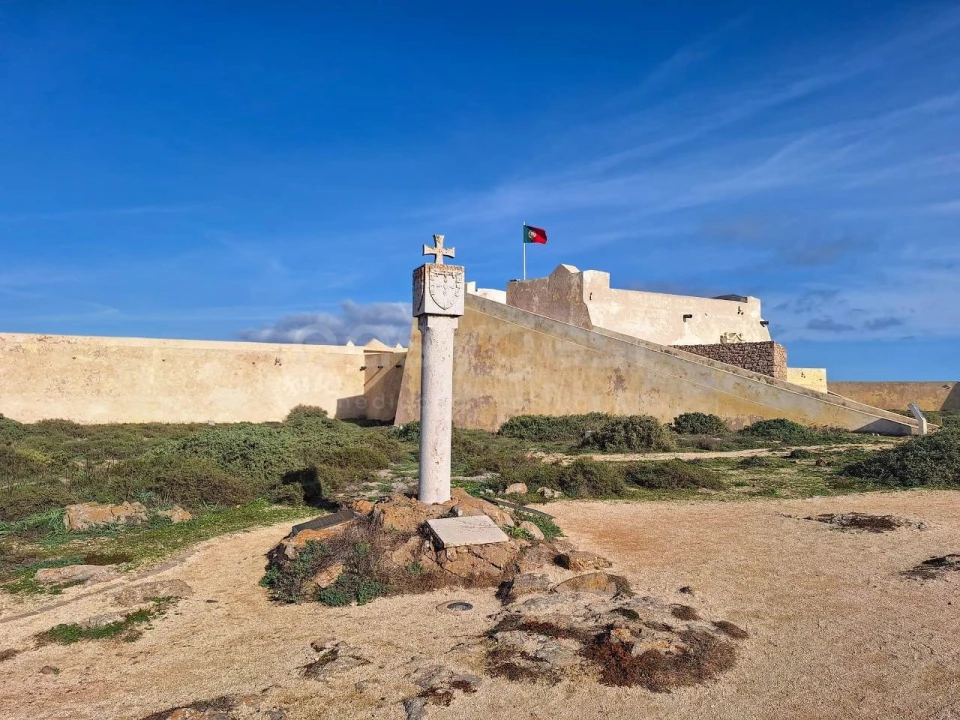 Apartamento para Venda em Vila de Sagres Foto 26