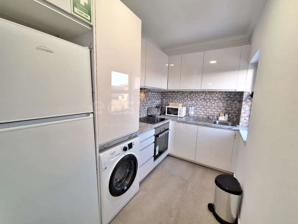 Apartamento para Venda em Vila de Sagres Foto 2