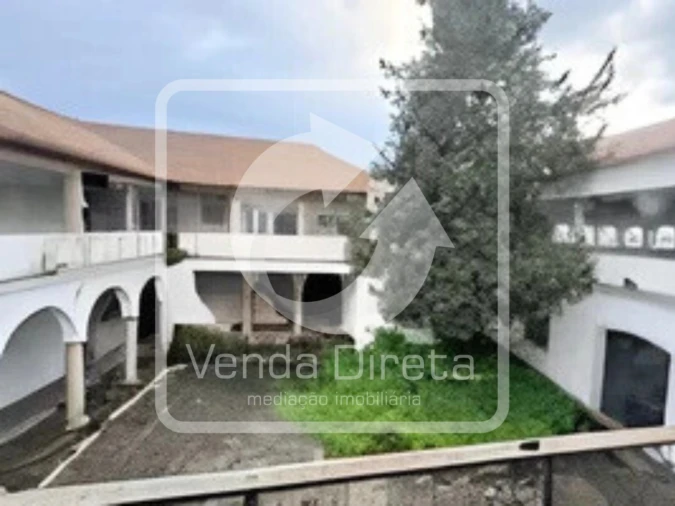Prédio para Venda em Almeirim Foto 9