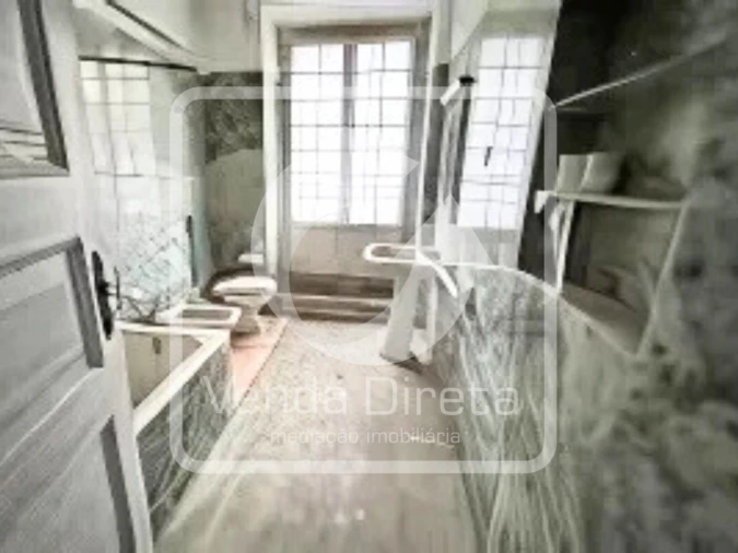 Prédio para Venda em Almeirim Foto 23