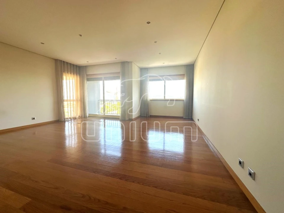 Apartamento T4 para Venda em Santa Maria Maior e Monserrate e Meadela Foto 6