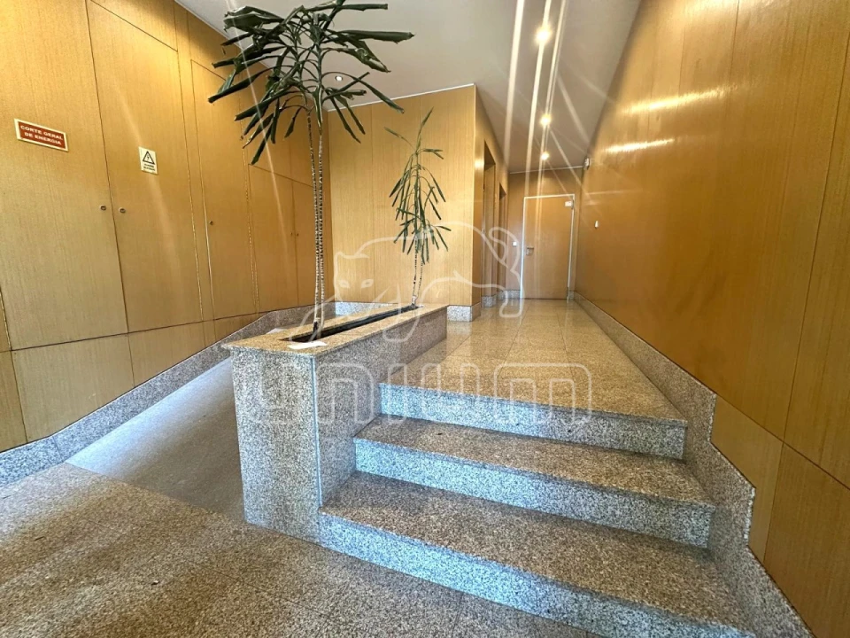 Apartamento T4 para Venda em Santa Maria Maior e Monserrate e Meadela Foto 2