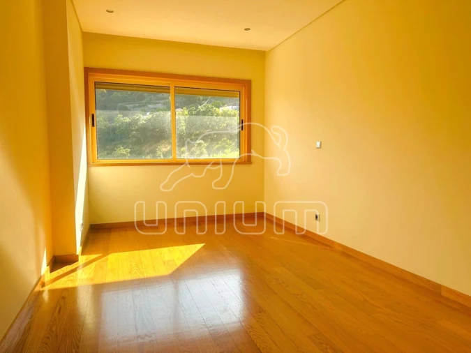 Apartamento T4 para Venda em Santa Maria Maior e Monserrate e Meadela Foto 4
