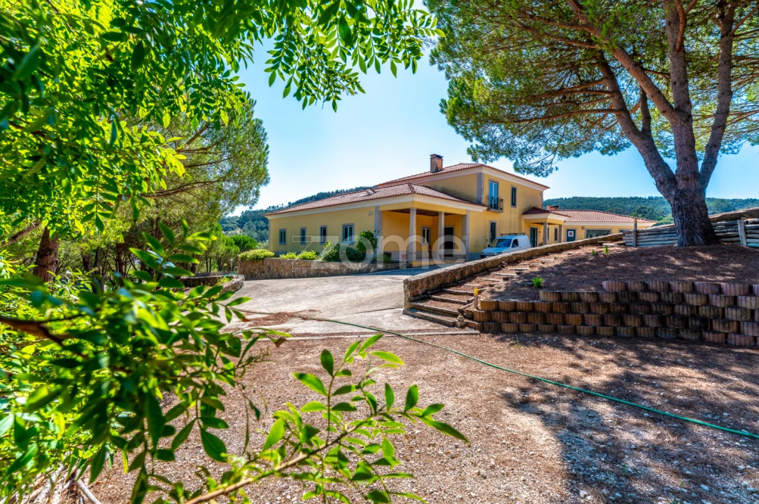 Quinta T6 para Venda em Lousa Foto 6