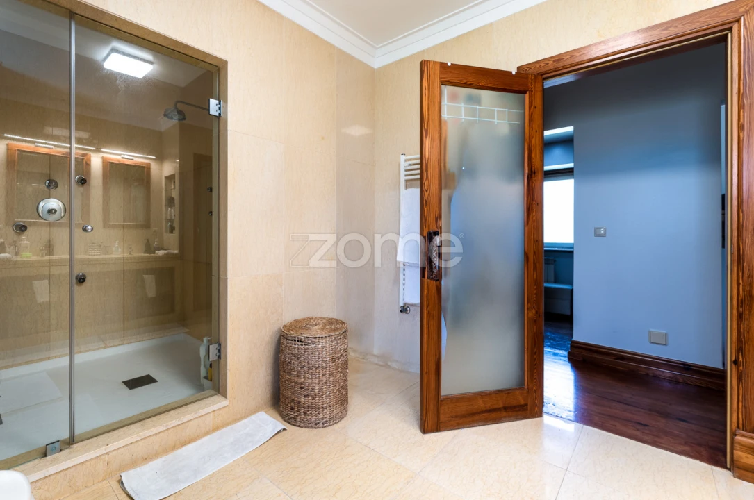 Quinta T6 para Venda em Lousa Foto 40