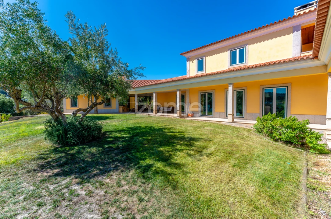 Quinta T6 para Venda em Lousa Foto 63