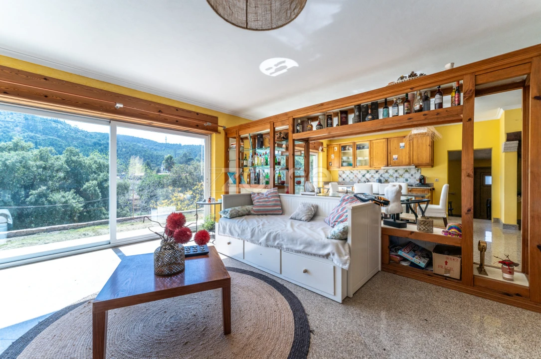 Quinta T6 para Venda em Lousa Foto 68