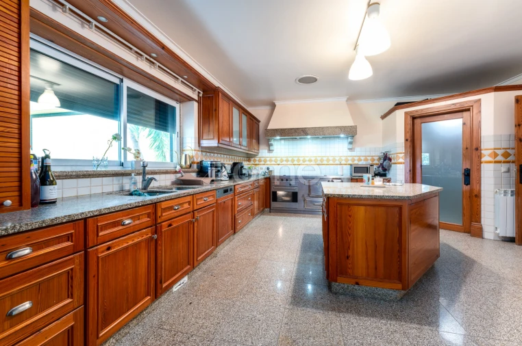 Quinta T6 para Venda em Lousa Foto 22