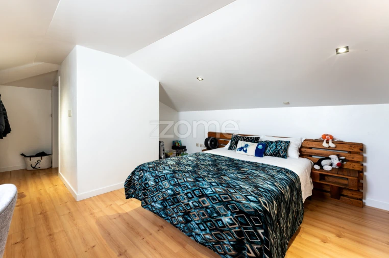 Quinta T6 para Venda em Lousa Foto 58