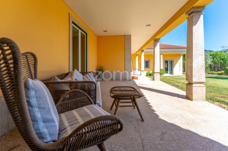 Quinta T6 para Venda em Lousa Foto 62