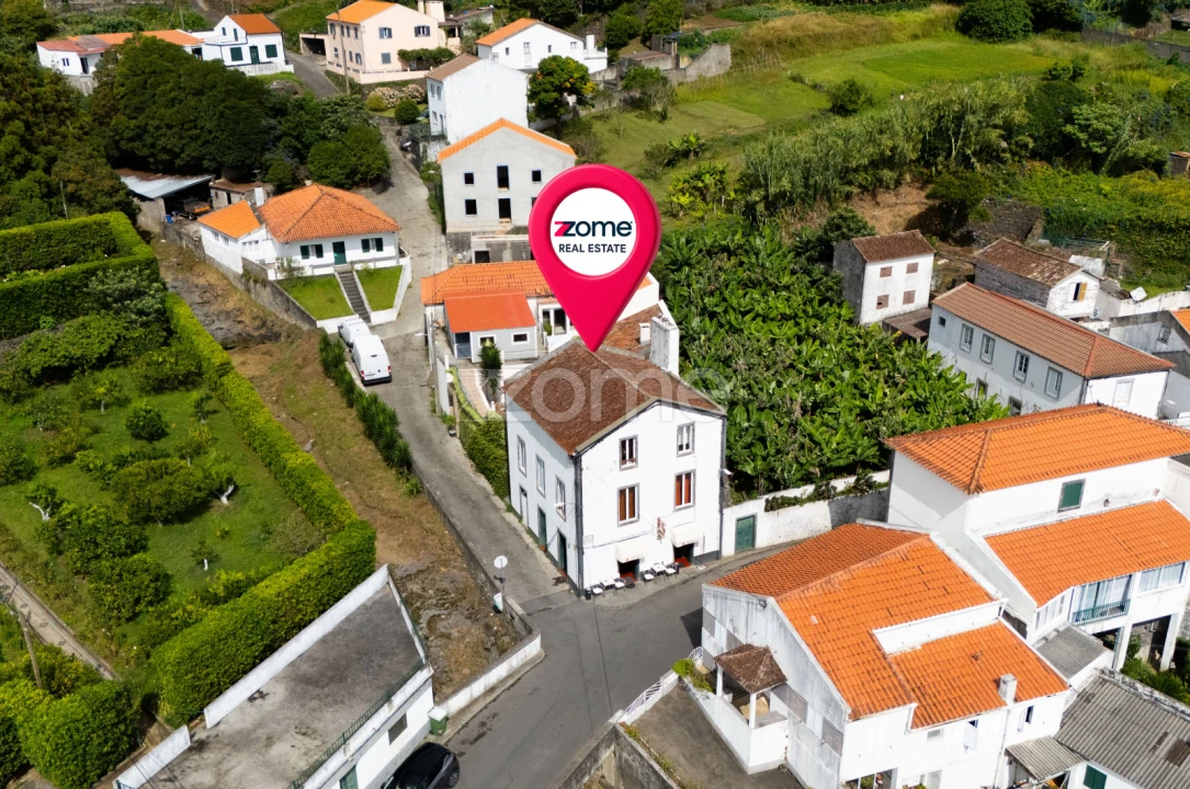 Moradia T5 para Venda em Santo Antonio Foto 16