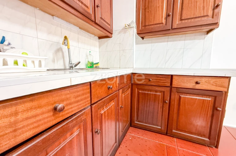 Moradia T5 para Venda em Santo Antonio Foto 10