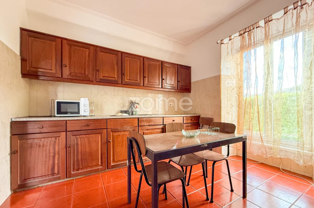 Moradia T5 para Venda em Santo Antonio Foto 4