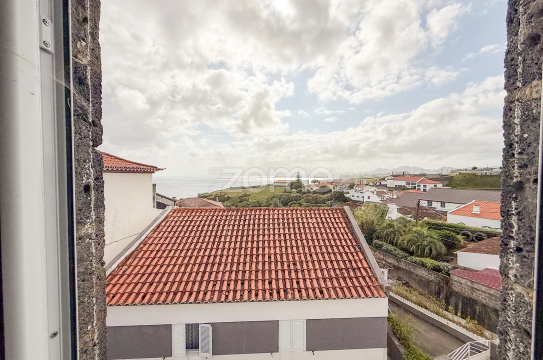 Moradia T5 para Venda em Santo Antonio Foto 12