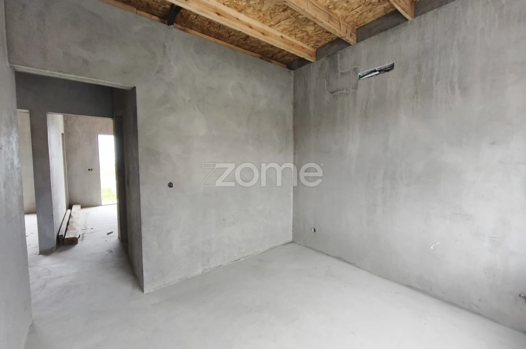 Moradia T4 para Venda em Arrifes Foto 16