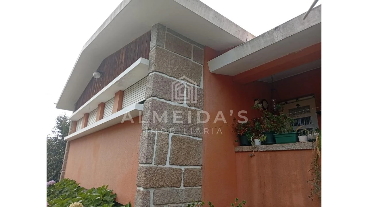 Moradia T3 para Venda em Vidago, Arcossó, Selhariz, Vilarinho Paranheiras Foto 2