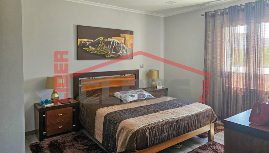 Moradia T6 para Venda em Mirandela Foto 9