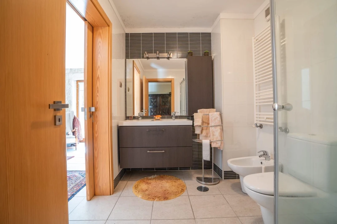 Moradia T4 para Venda em Roge Foto 7