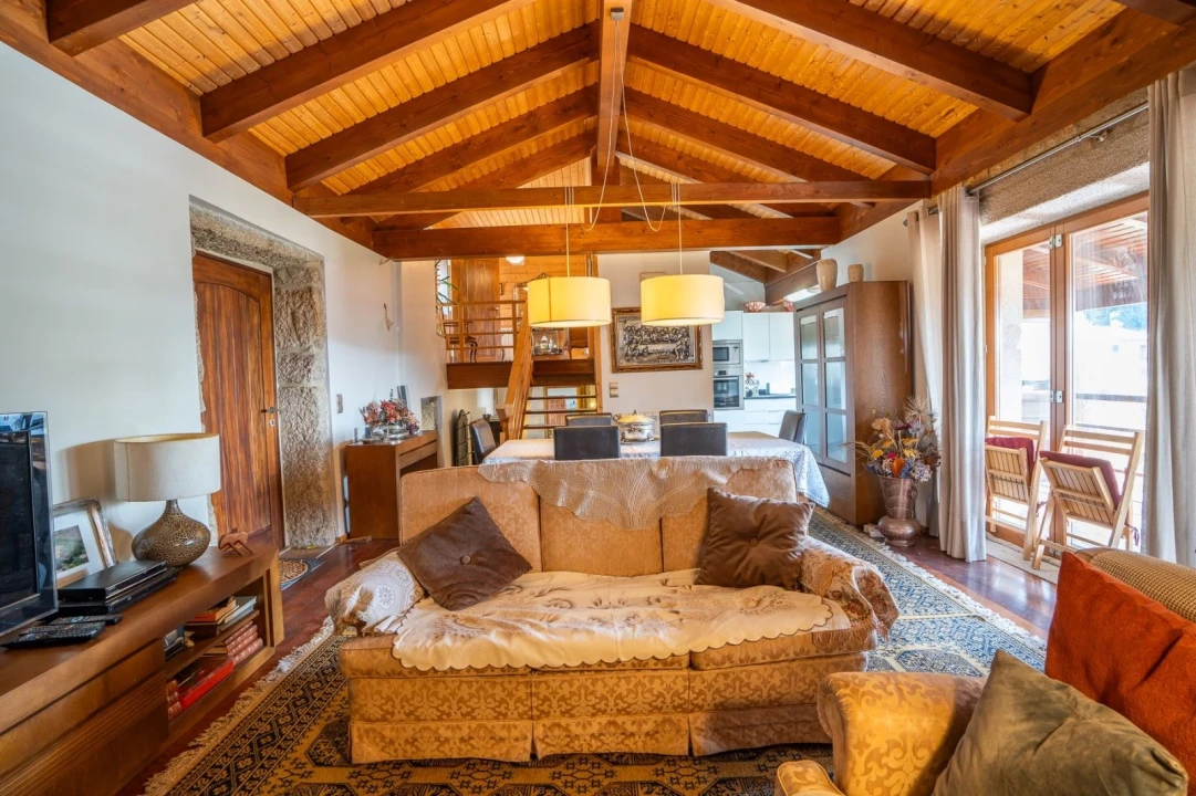 Moradia T4 para Venda em Roge Foto 23