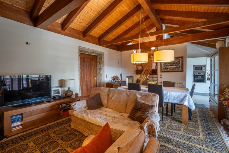 Moradia T4 para Venda em Roge Foto 24