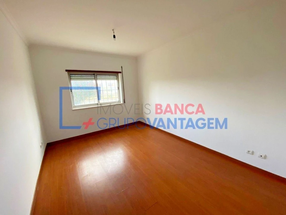 Apartamento T4 para Venda em Alto do Seixalinho, Santo André e Verderena Foto 13