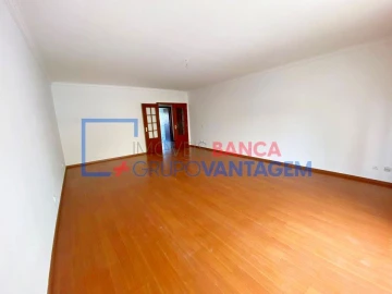 Apartamento T4 para Venda em Alto do Seixalinho, Santo André e Verderena