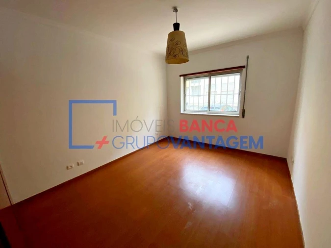 Apartamento T4 para Venda em Alto do Seixalinho, Santo André e Verderena Foto 15