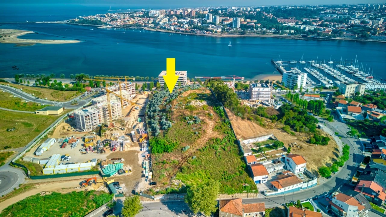 Apartamento T2 para Venda em Canidelo Foto 15