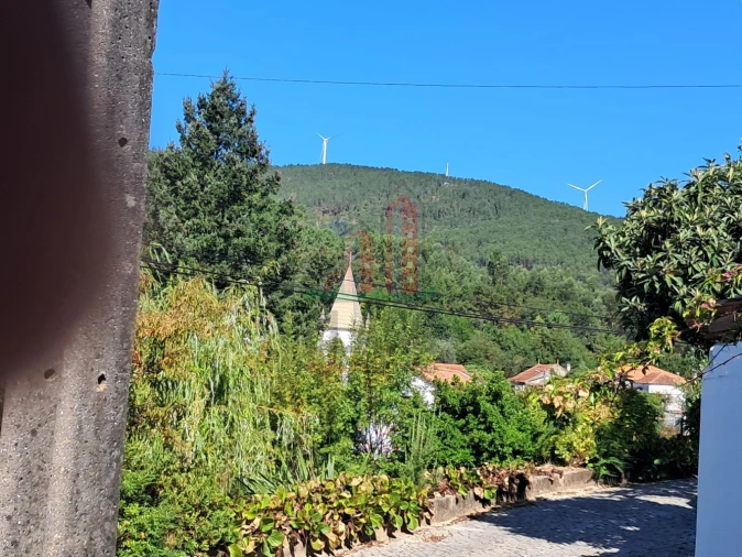 Moradia T3 para Venda em Castanheira de Pêra e Coentral Foto 27