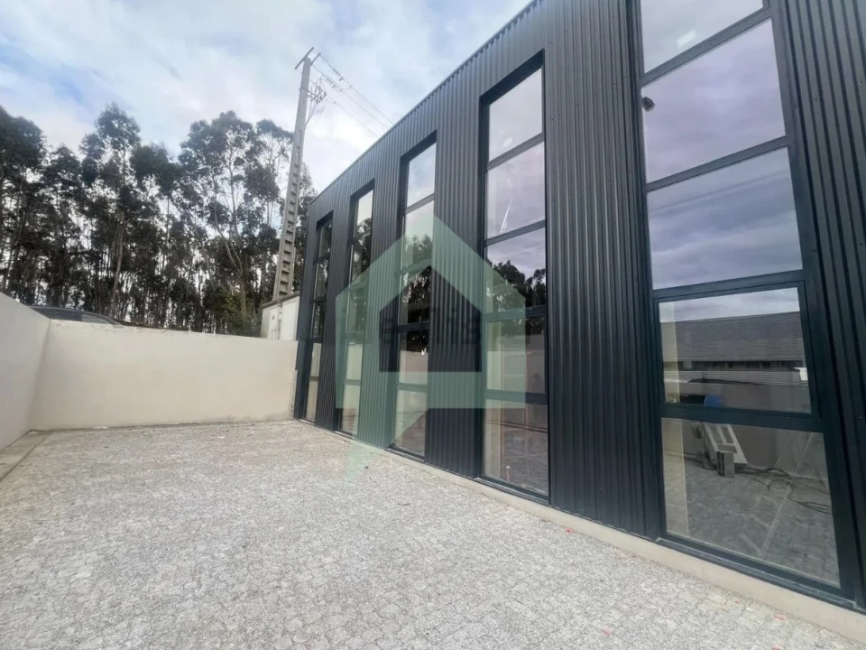 Armazém para Venda em Ribeirão Foto 2