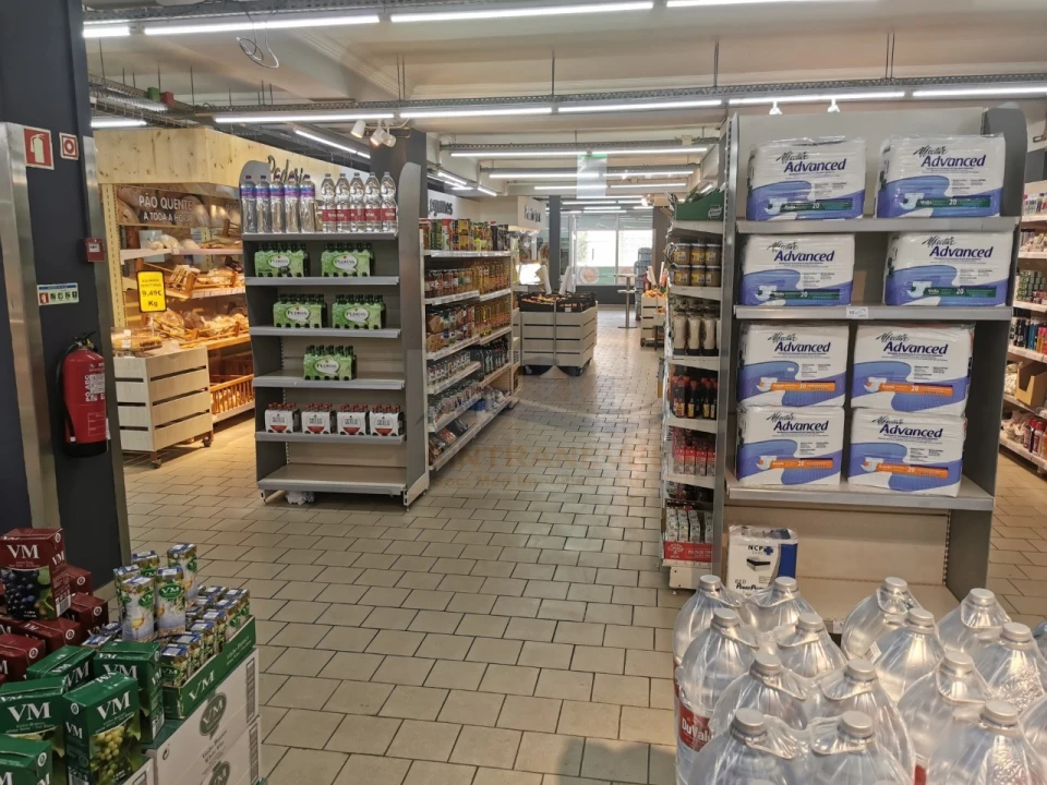 Negócio para ced. p. contratual em Casal de Cambra Foto 28