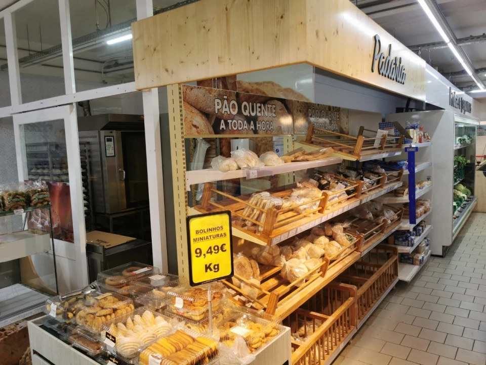 Negócio para ced. p. contratual em Casal de Cambra Foto 32