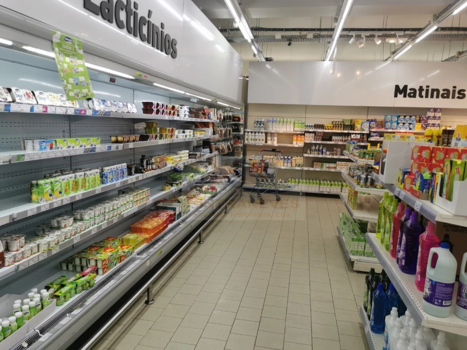 Negócio para ced. p. contratual em Casal de Cambra Foto 35