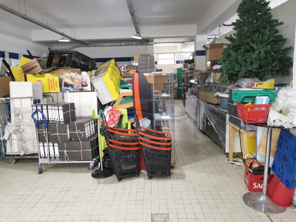 Negócio para ced. p. contratual em Casal de Cambra Foto 43