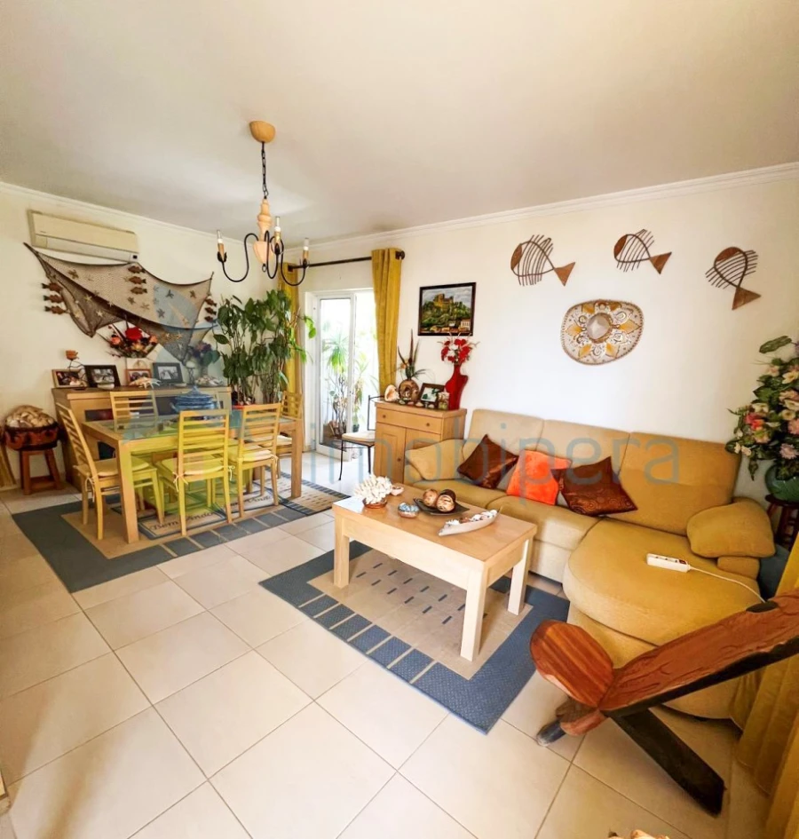 Apartamento T2 para Arrendamento em Portimão